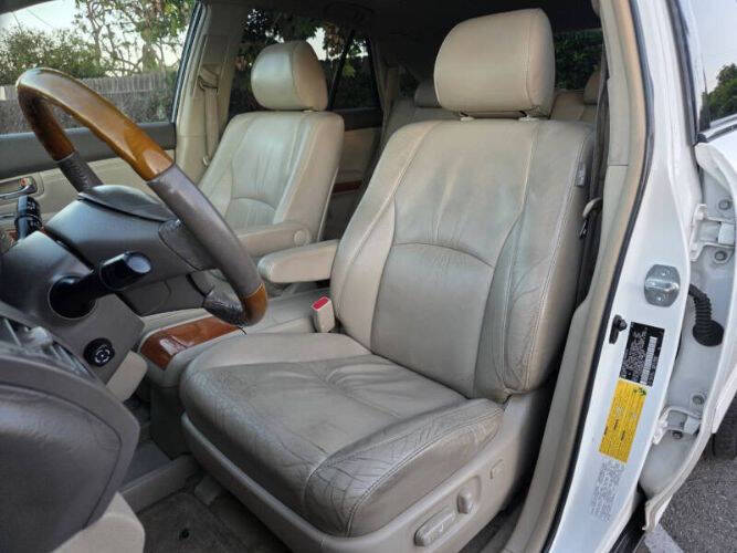 2004 Lexus RX 330