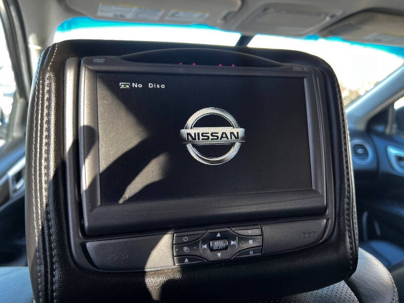 2014 Nissan Pathfinder Platinum