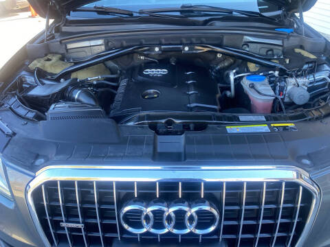 2015 Audi Q5 2.0T quattro Premium