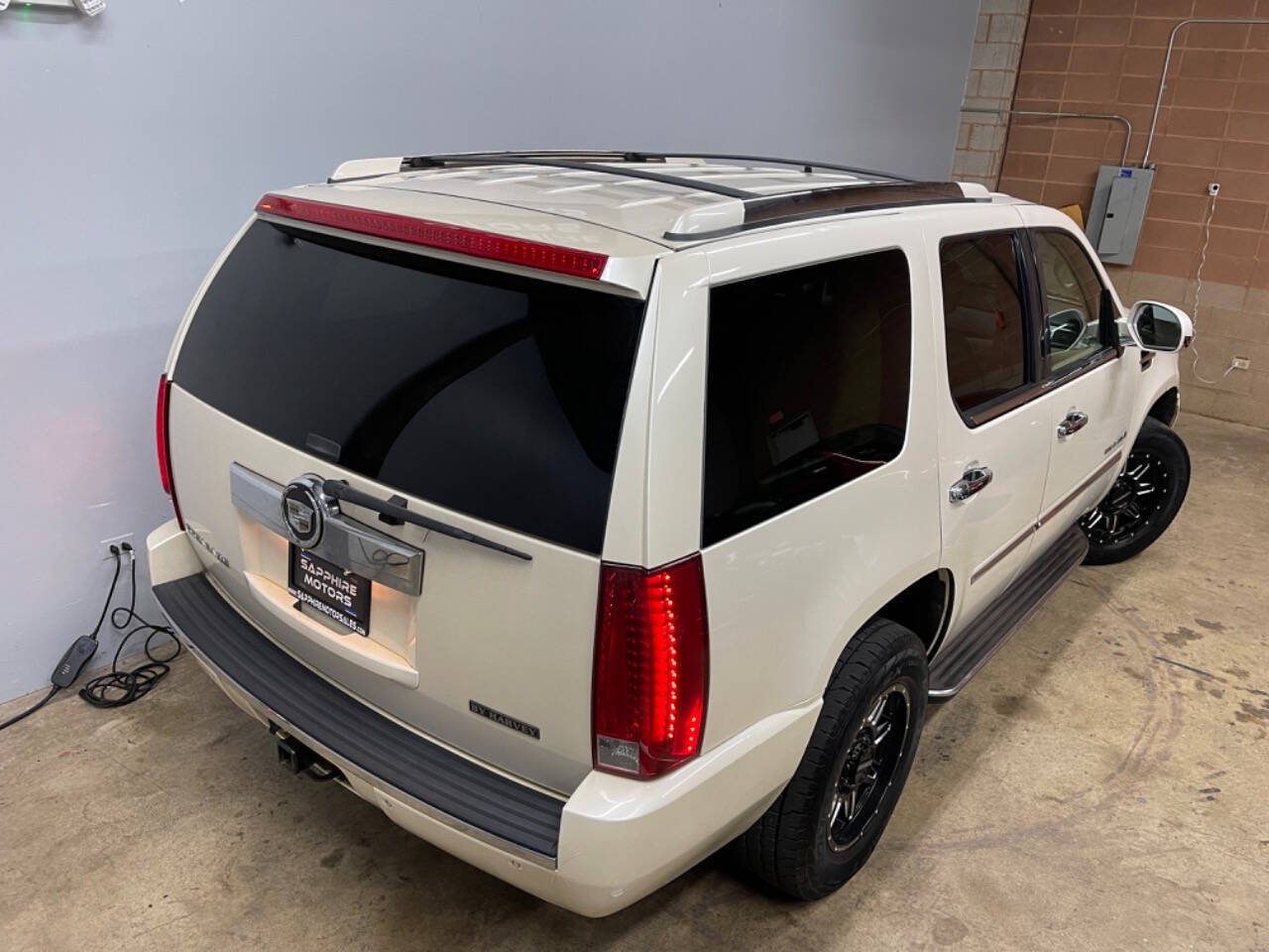 2007 Cadillac Escalade for sale at Sapphire Motors in Gurnee, IL