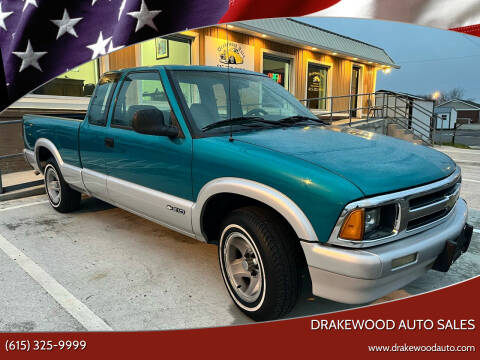 1995 Chevrolet S-10 for sale at DRAKEWOOD AUTO SALES in Portland TN