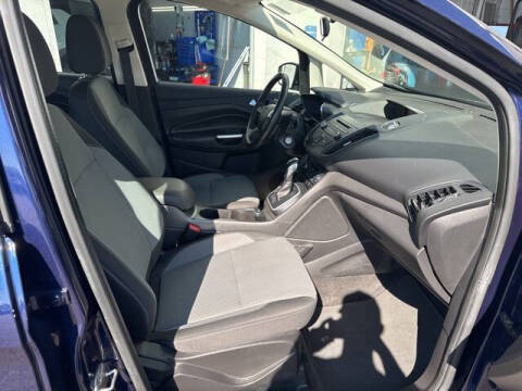 2017 Ford C-MAX Hybrid SE