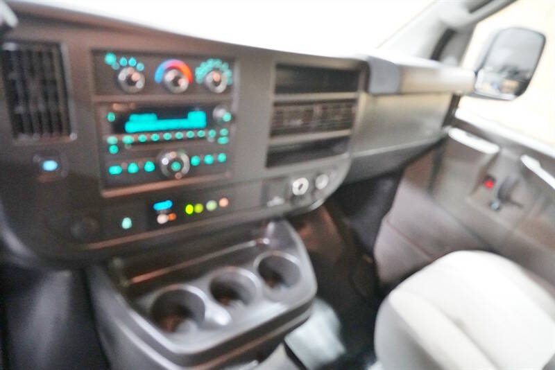 2019 Chevrolet Express LS 3500