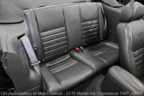 2004 Ford Mustang GT Deluxe