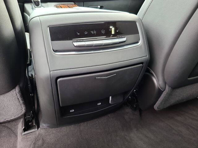 2024 Cadillac Escalade ESV Premium Luxury