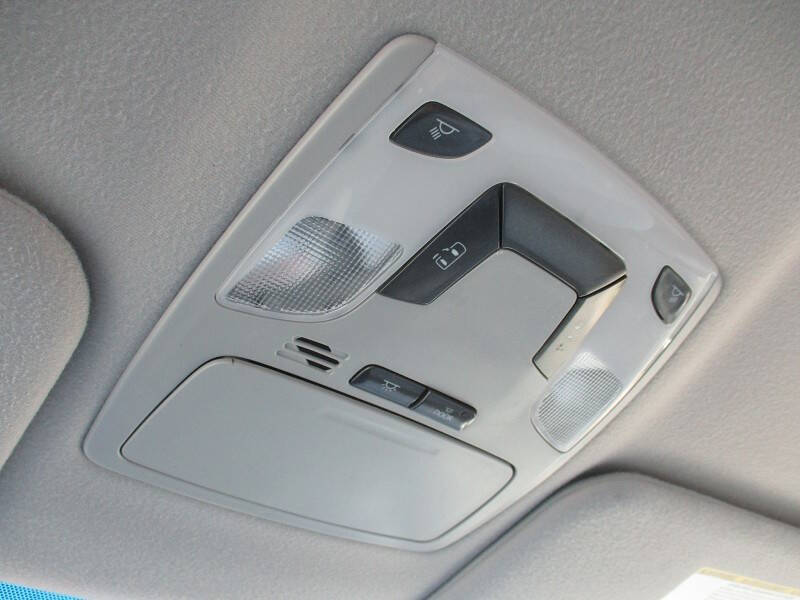 2014 Toyota Sienna LE 7-Passenger