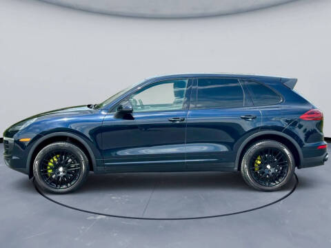 2016 Porsche Cayenne S E-Hybrid
