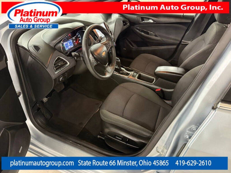 2017 Chevrolet Cruze LT Auto