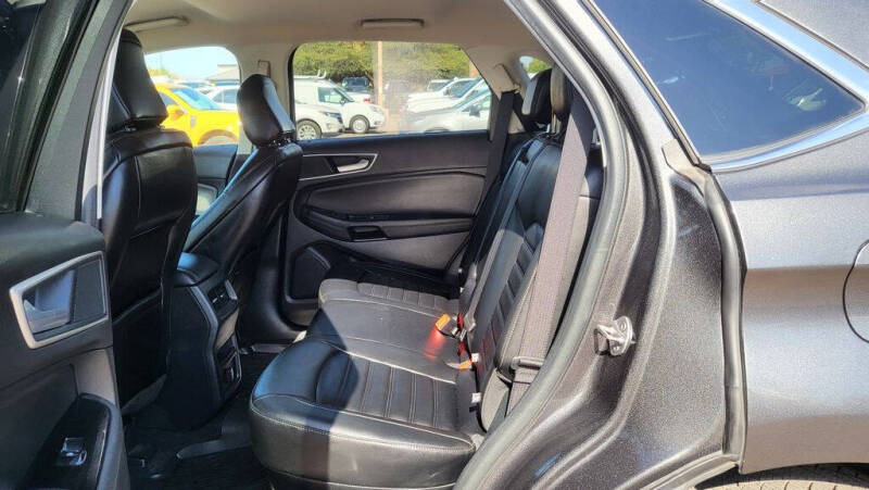 2020 Ford Edge SEL