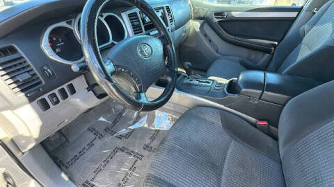 2003 Toyota 4Runner SR5