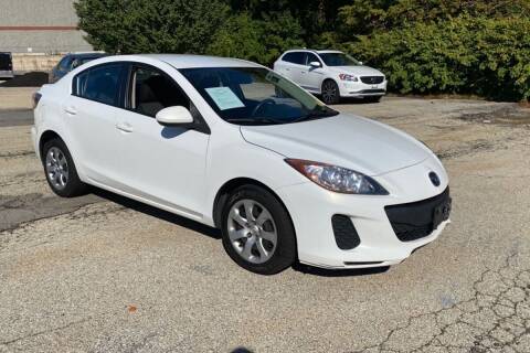 2013 Mazda MAZDA3 for sale at QUINN'S AUTOMOTIVE in Leominster MA