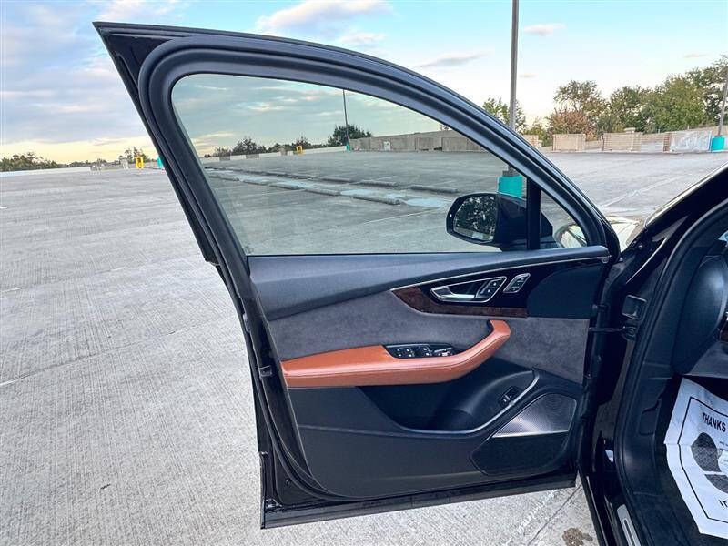 2019 Audi Q7 quattro Prestige 55 TFSI