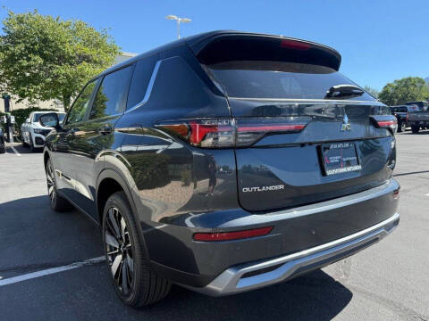 2026 Mitsubishi Outlander PHEV SE