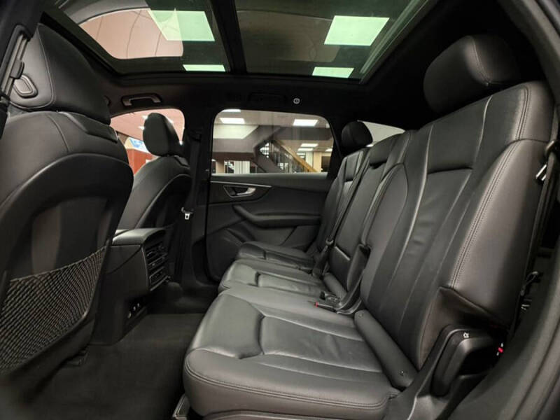 2021 Audi Q7 quattro Premium 45 TFSI