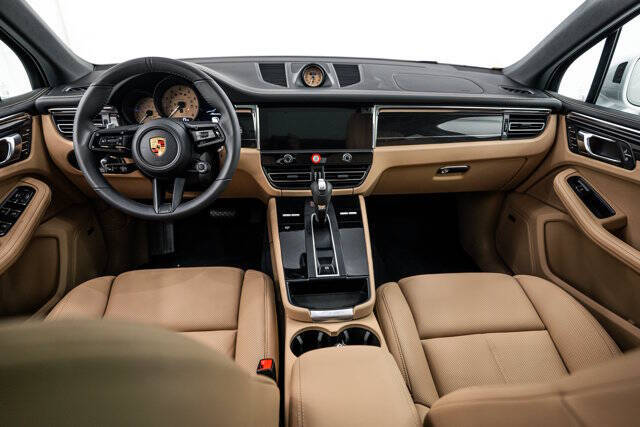2026 Porsche Macan S