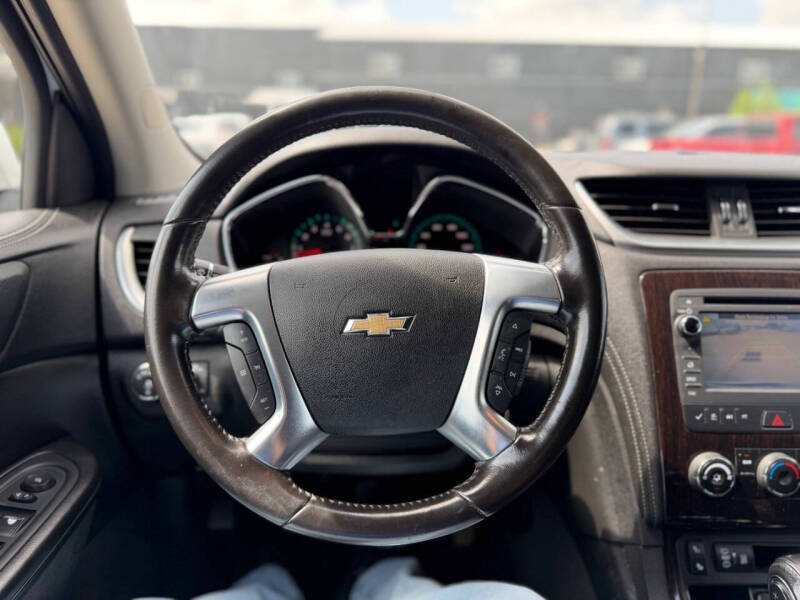2017 Chevrolet Traverse LT