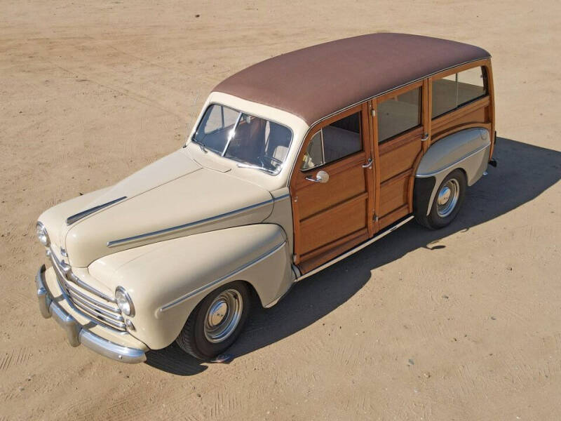 1948 Ford Super Deluxe