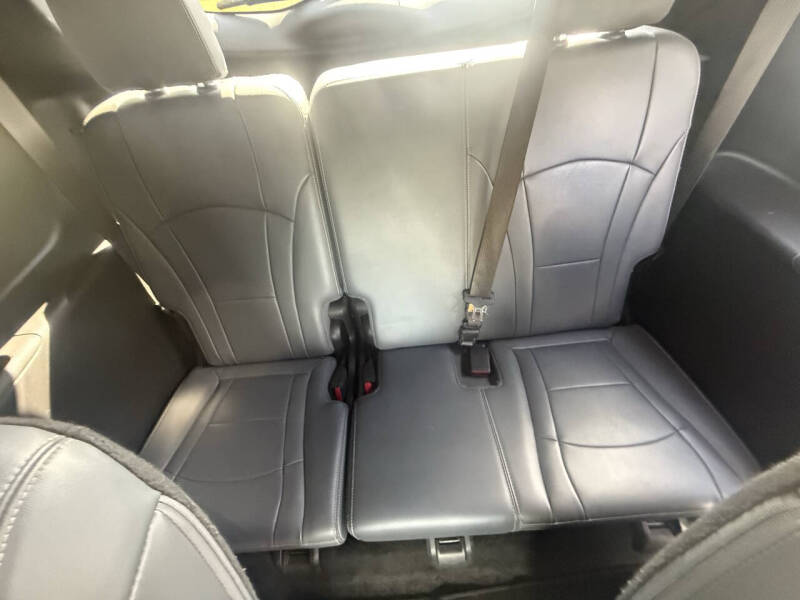 2022 Buick Enclave Essence