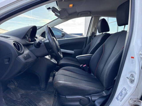 2011 Mazda MAZDA2 Touring