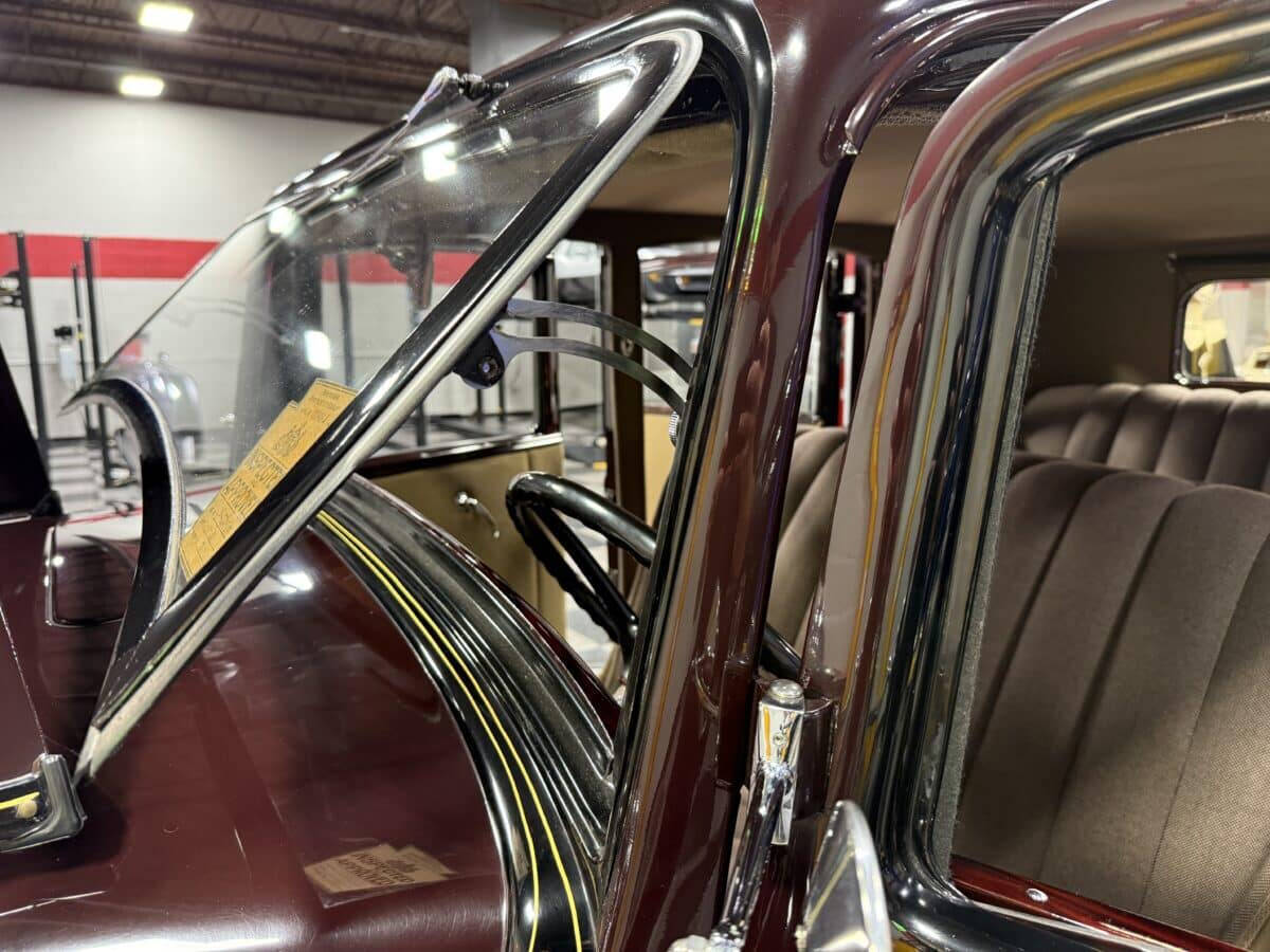 1932 Ford Model 18 46