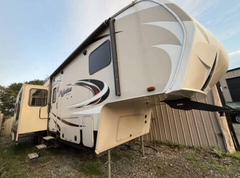 2017 Grand Design Reflection  323BHS