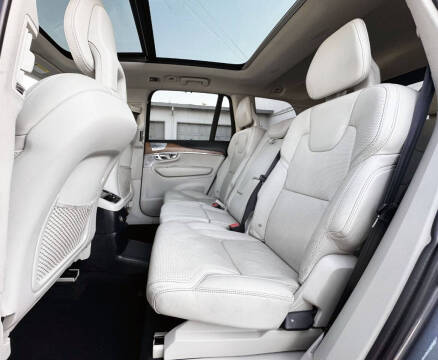 2016 Volvo XC90 T8 eAWD Inscription