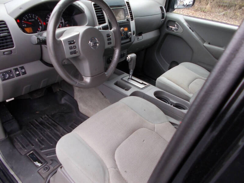 2016 Nissan Frontier SV