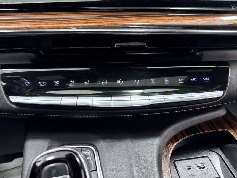 2023 Cadillac Escalade Premium Luxury