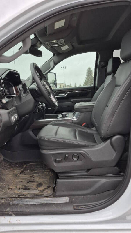 2025 GMC Sierra 2500HD