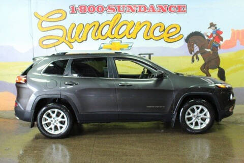 2017 Jeep Cherokee for sale at Sundance Chevrolet in Grand Ledge MI