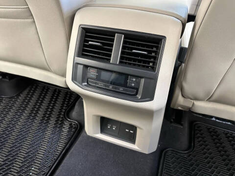 2022 Volkswagen Atlas SE