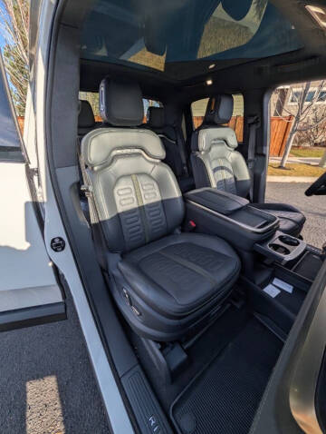 2022 Rivian R1T Adventure