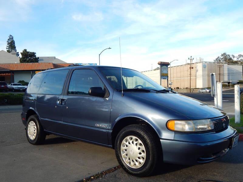 1997 Nissan Quest XE