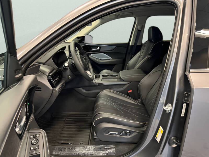 2026 Acura MDX SH-AWD w/Advance