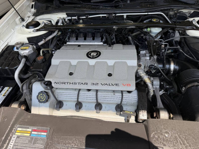 1999 Cadillac DeVille D'elegance