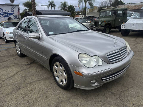 2005 Mercedes-Benz C-Class C 320