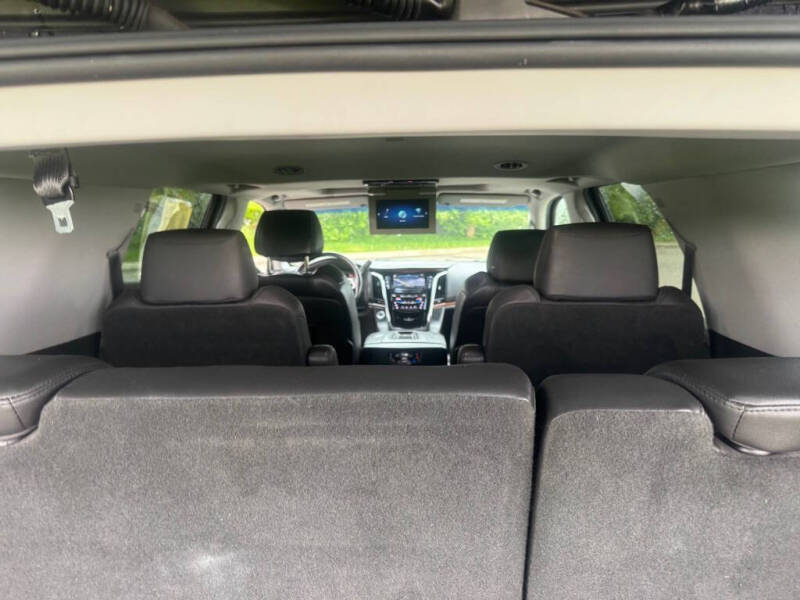 2018 Cadillac Escalade Luxury