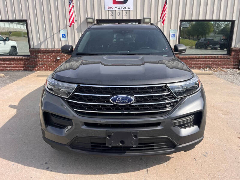 2020 Ford Explorer XLT photo 8