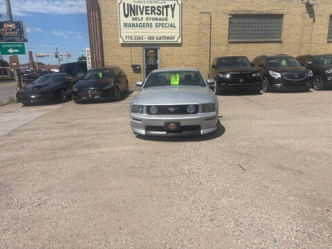 2005 Ford Mustang GT Deluxe