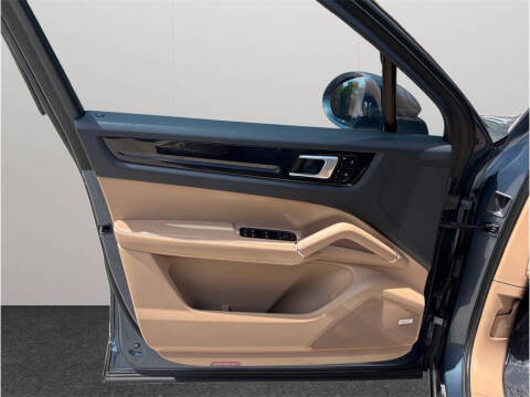 2020 Porsche Cayenne