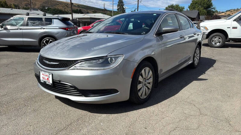 2016 Chrysler 200