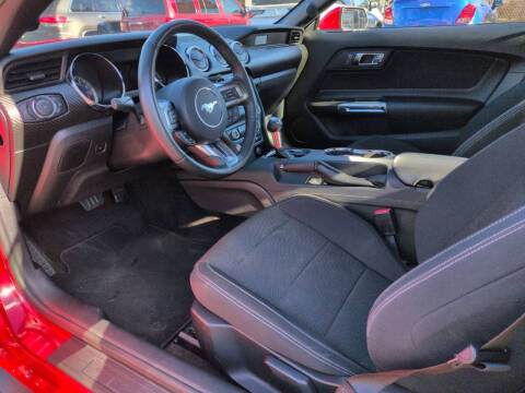 2015 Ford Mustang V6