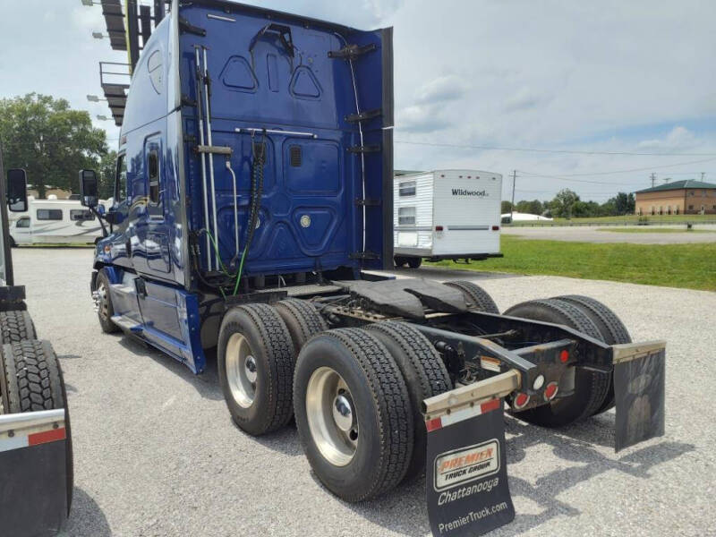 2016 Freightliner Cascadia