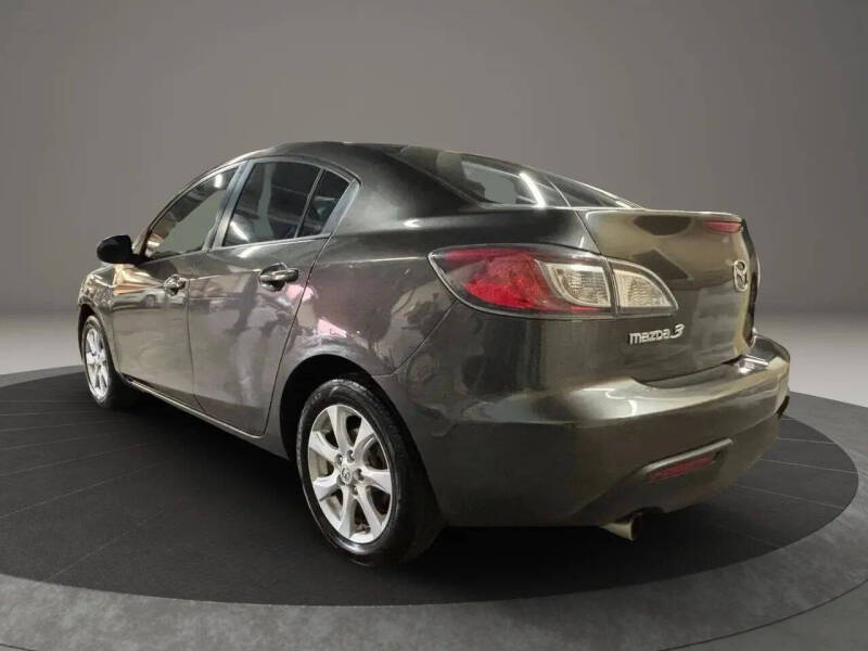 2010 Mazda MAZDA3 i Touring