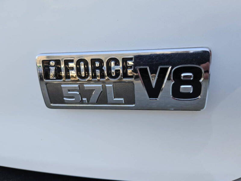 2011 Toyota Sequoia Platinum