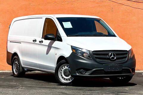 2017 Mercedes-Benz Metris