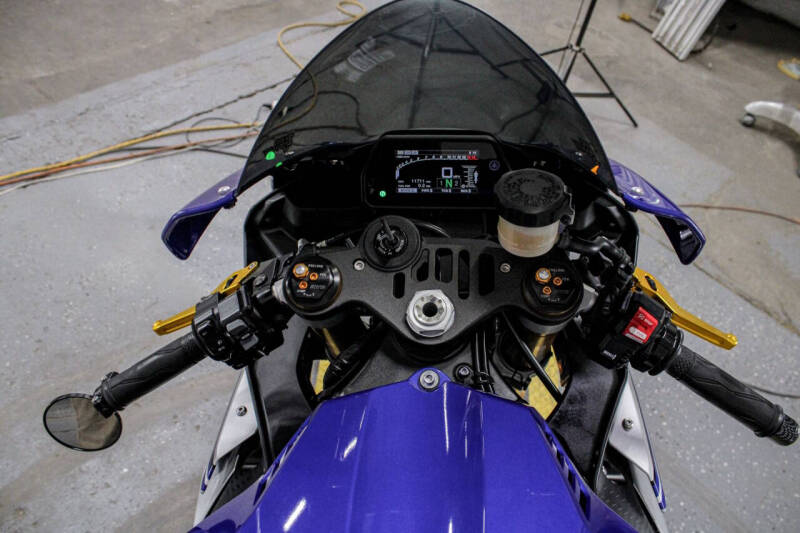 2016 Yamaha YZF-R1