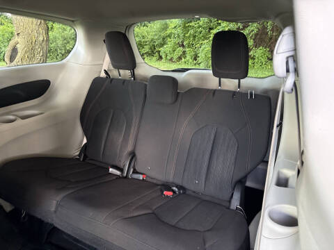 2018 Chrysler Pacifica Touring Plus