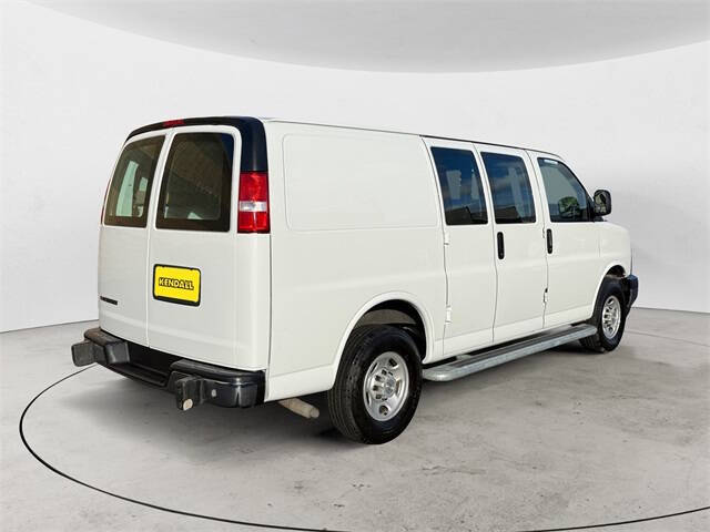 2024 Chevrolet Express 2500