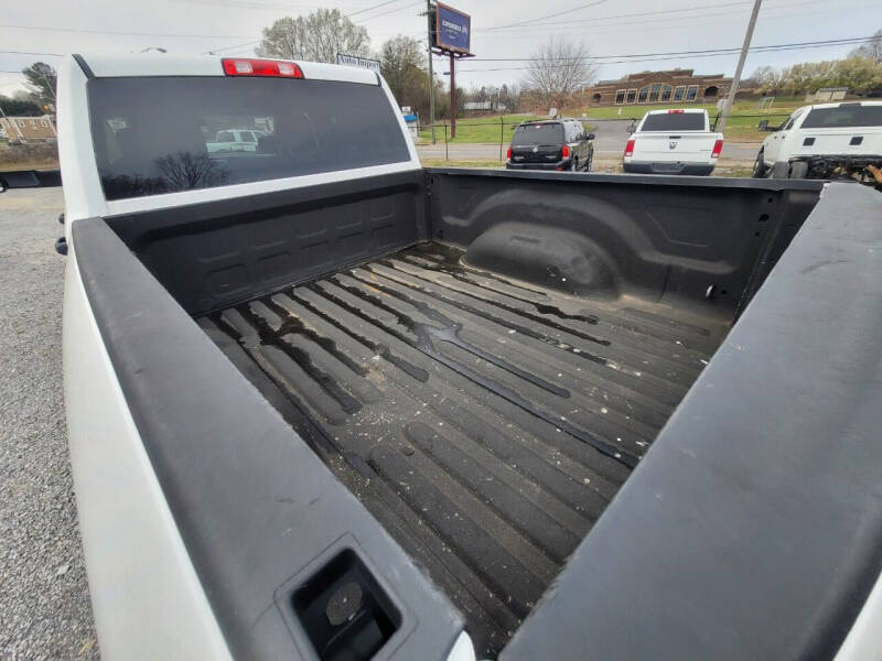 2018 RAM Ram 2500 Pickup Tradesman photo 9